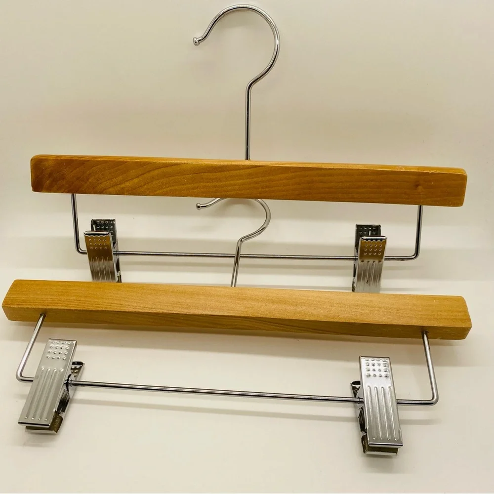 2/$10 NWT Kids Deluxe Wooden Bottoms Maples Hanger 11” across